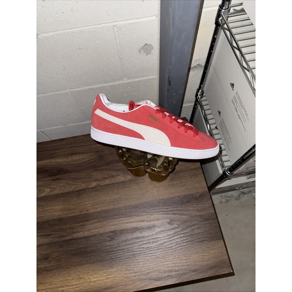 Puma Suede Classic XXI 37491502 Mens Red Suede Lifestyle Shoes sz 10.5 No Lid